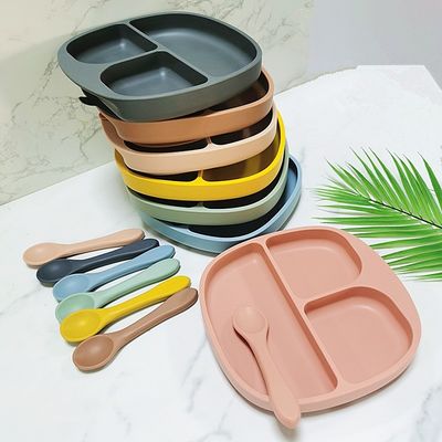 kupować Dostosowany silikonowy talerz dla dziecka z karmieniem ssącym i antypoślizgowym dla małych dzieci online manufacture